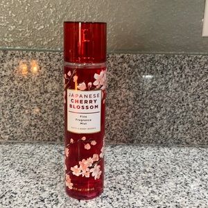 NWT Japanese Cherry Blossom fine fragrance mist Bath and body works 8oz